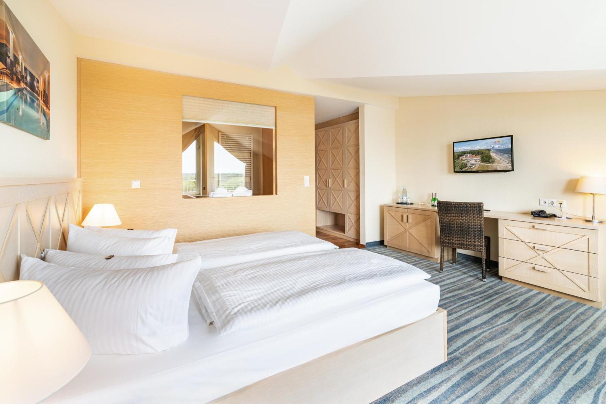 Strandhotel Seerose Kölpinsee Εξωτερικό φωτογραφία