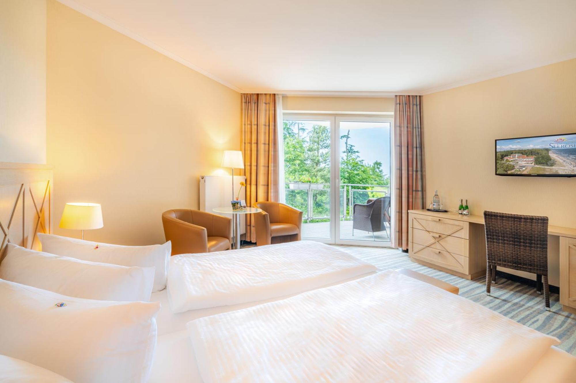 Strandhotel Seerose Kölpinsee Εξωτερικό φωτογραφία