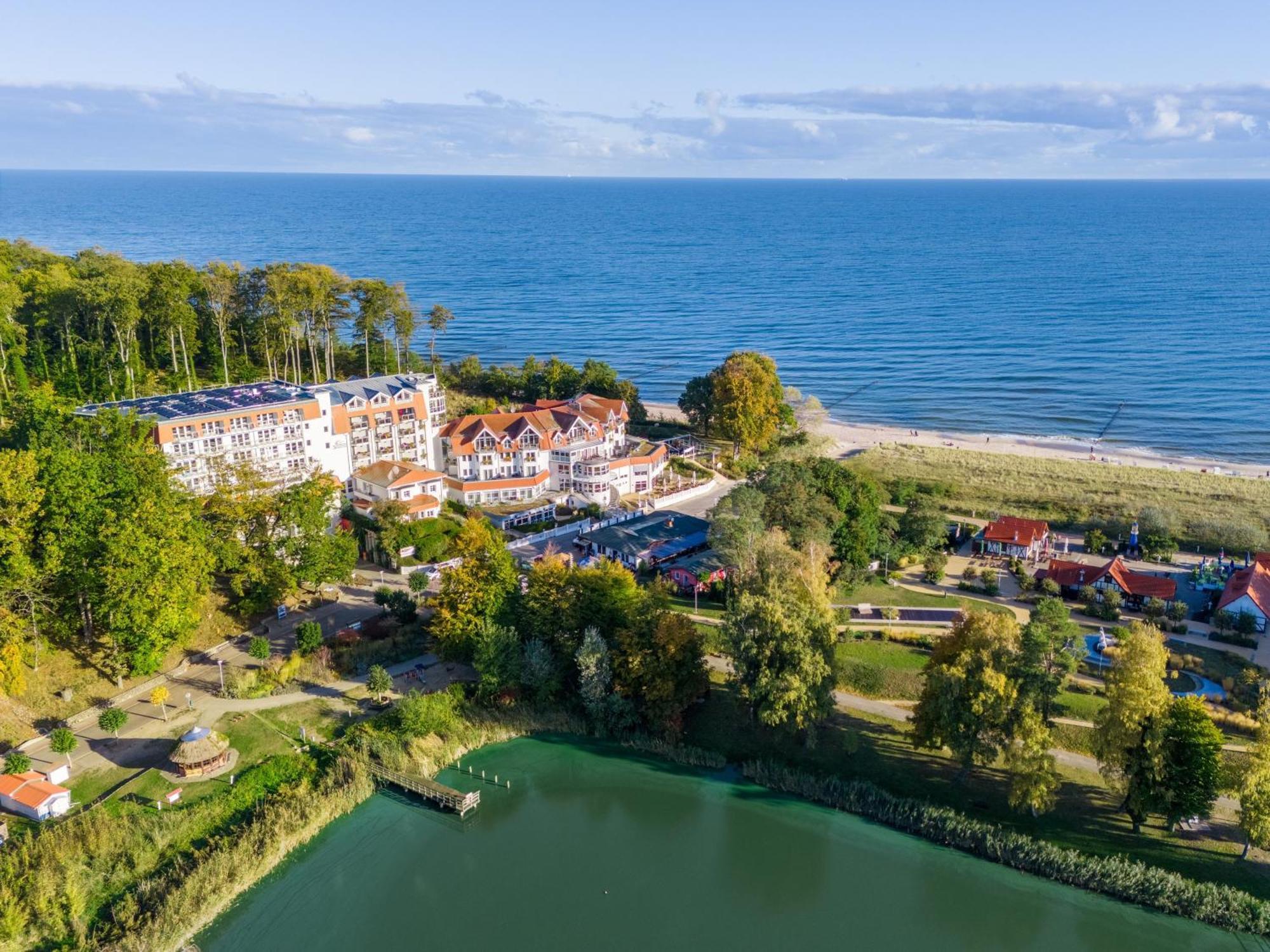 Strandhotel Seerose Kölpinsee Εξωτερικό φωτογραφία