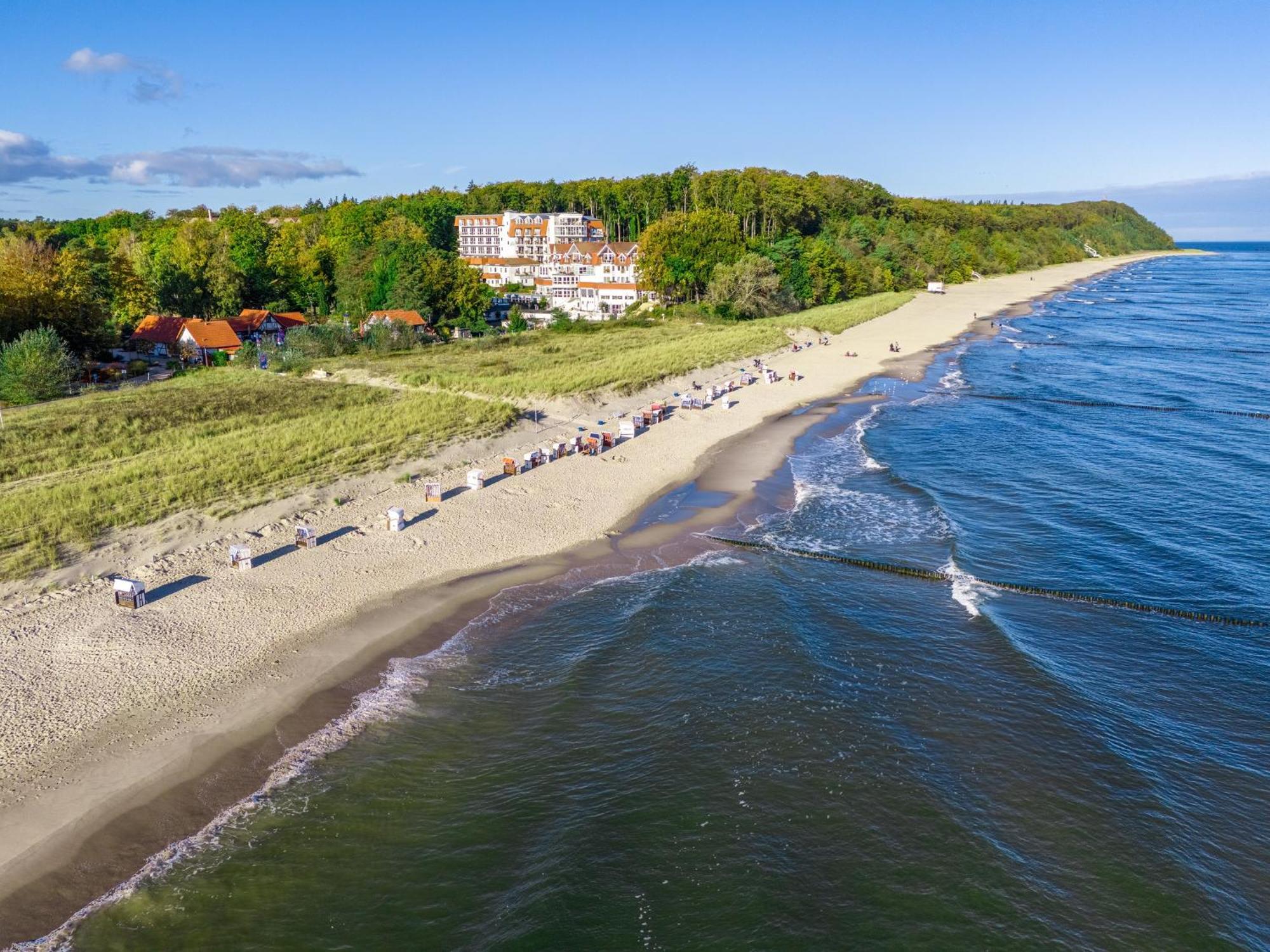 Strandhotel Seerose Kölpinsee Εξωτερικό φωτογραφία